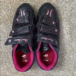 Spin shoes - fits size 8.5
